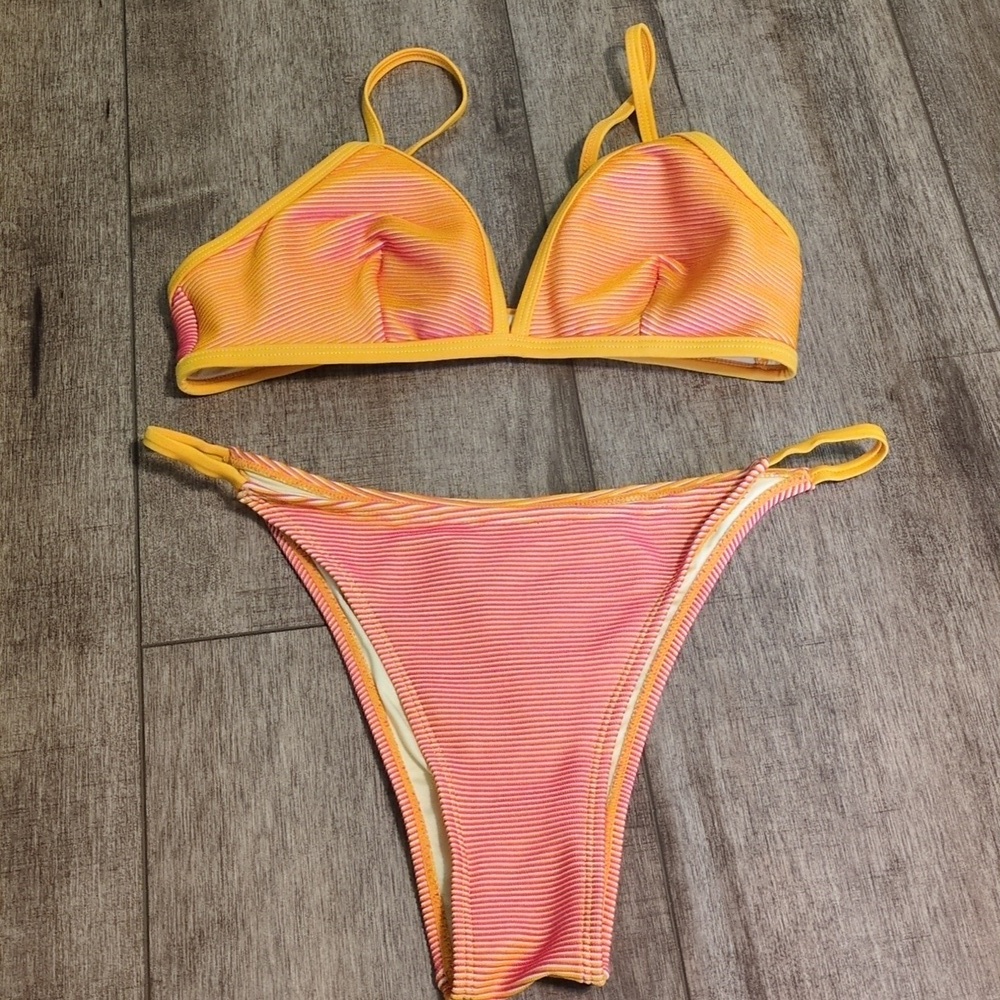 NWOT size medium Vibrant Yellow and Pink Bikini Set cupshe - Picture 4 of 8